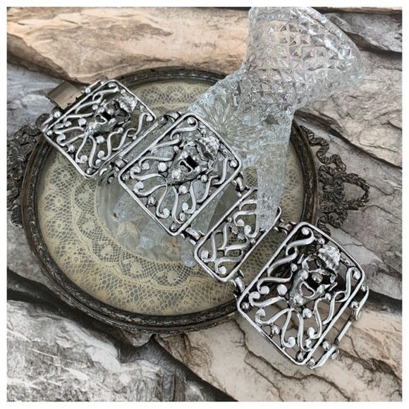 Vintage Selro Selini Signed Jester Clown Silver Plated Wide Panel Link Bracelet - Picture 1 of 10